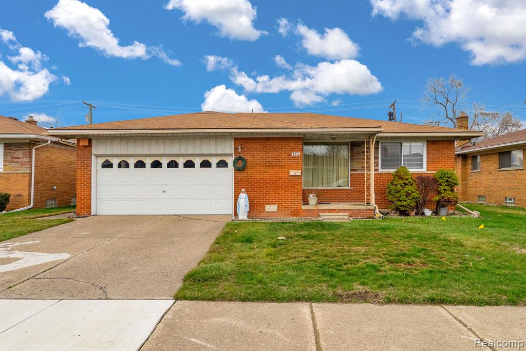 8331 Stanley Drive, Warren, MI 48093 — Photo 2