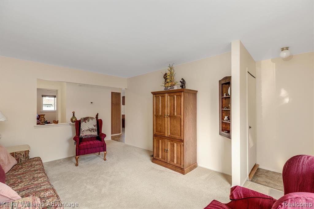 44284 SUFFOLK, Canton, MI 48187 — Photo 5