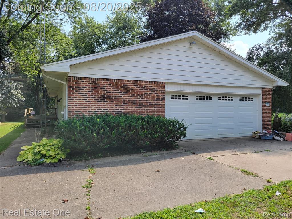 2685 Henesey Road, Imlay City, MI 48444 — Photo 8