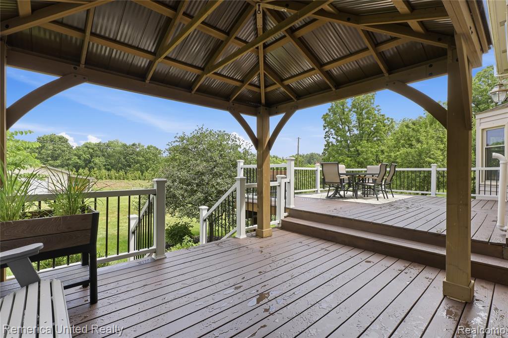 12825 Larkins Road, Brighton, MI 48114 — Photo 67