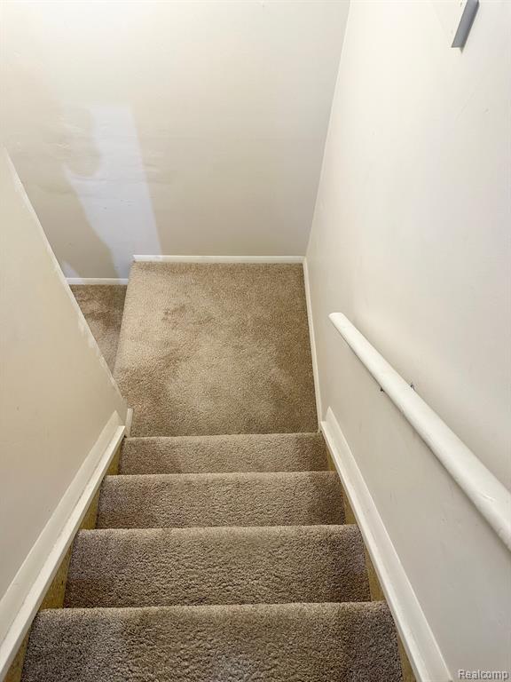 21306 E GLEN HAVEN Circle, Northville, MI 48167 — Photo 26
