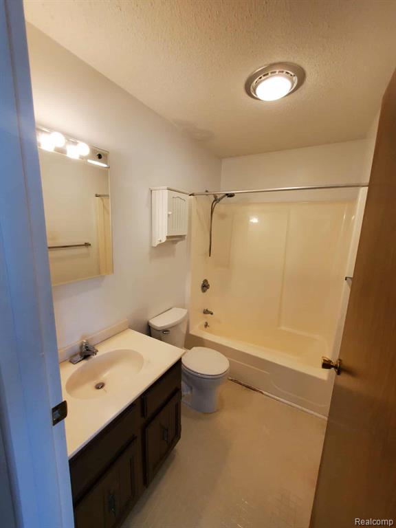 854 KELLEY Street, Traverse City, MI 49686 — Photo 14