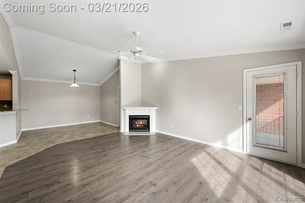 43935 Rushcliffe Drive, Sterling Heights, MI 48313 — Photo 14