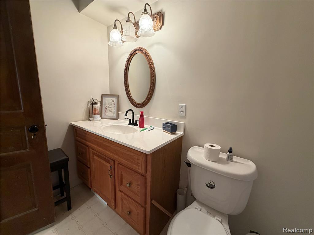 208 E Mill Street, Capac, MI 48014 — Photo 14