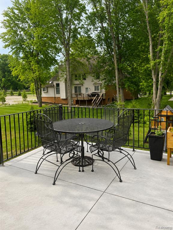 11914 Encore, Shelby Twp, MI 48315 — Photo 40