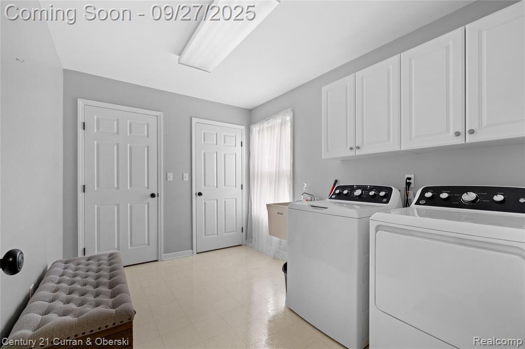 61555 Brookway Drive, South Lyon, MI 48178 — Photo 15