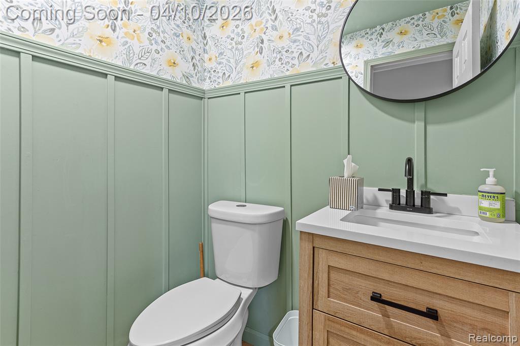 4594 Barcroft Way, Sterling Heights, MI 48310 — Photo 12
