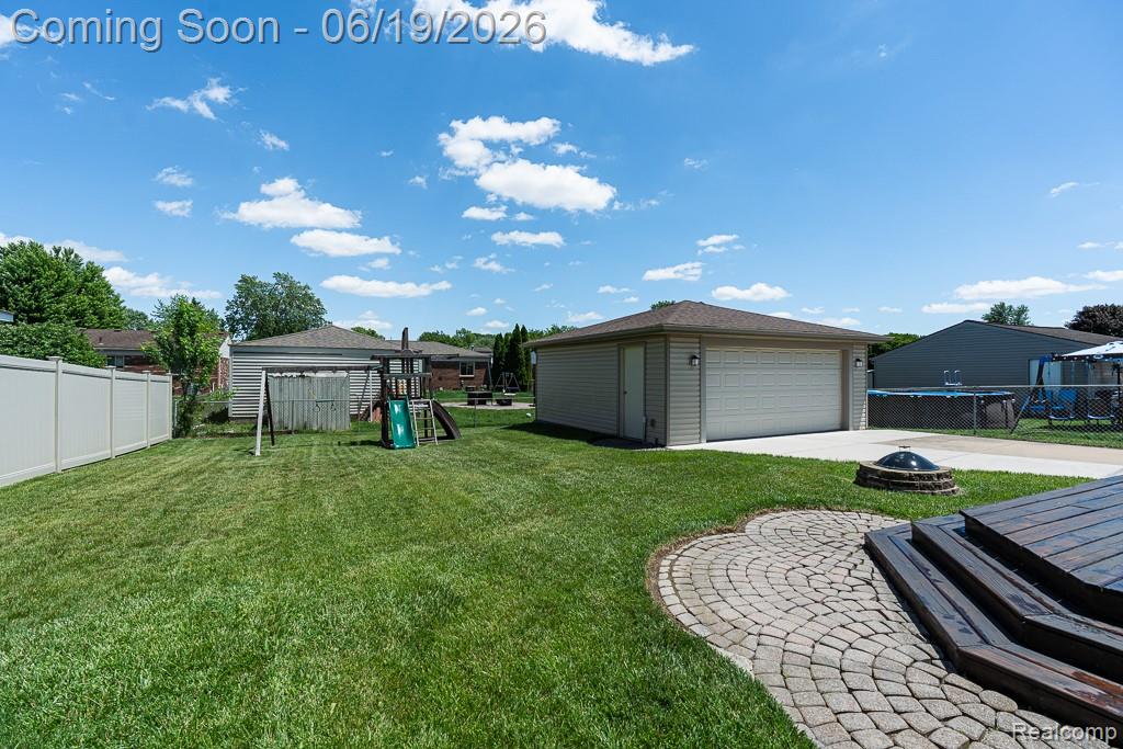 41824 Clayton Street, Clinton Twp, MI 48038 — Photo 28