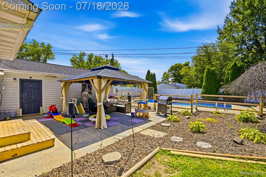 5070 Ray Road, Linden, MI 48451 — Photo 13