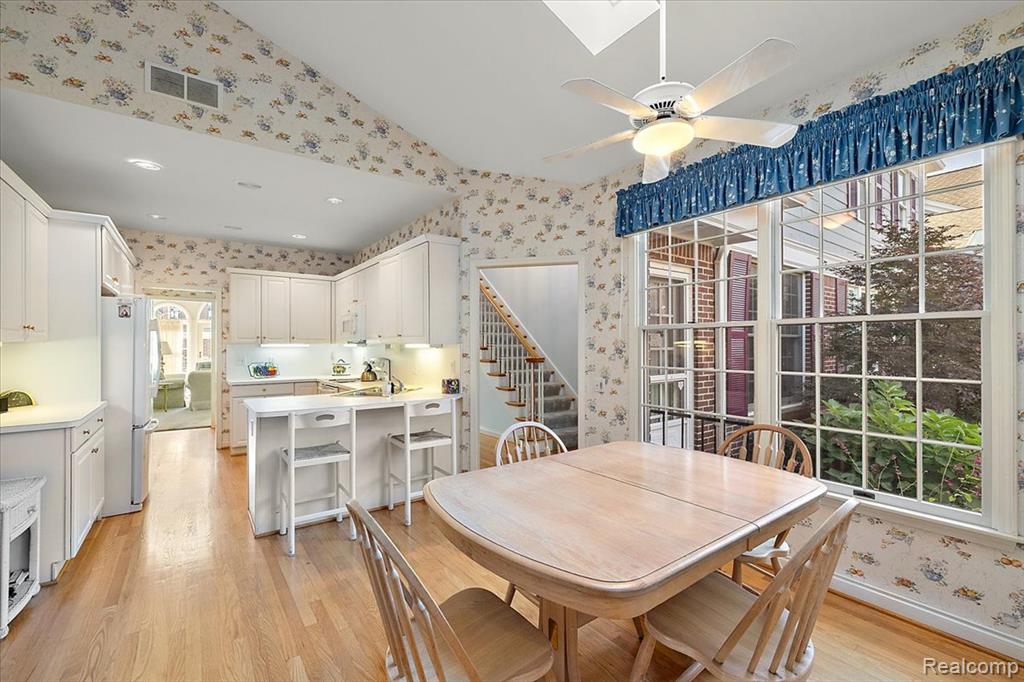 9000 Harbor Place Drive, Saint Clair Shores, MI 48080 — Photo 12