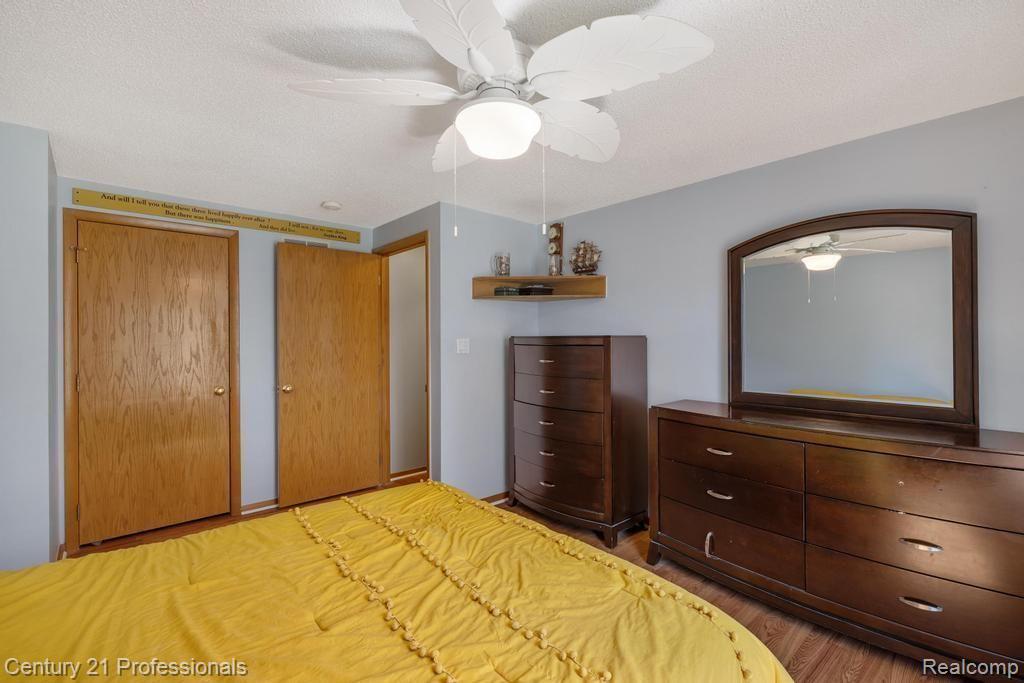8978 Sussex Street, White Lake, MI — Photo 26