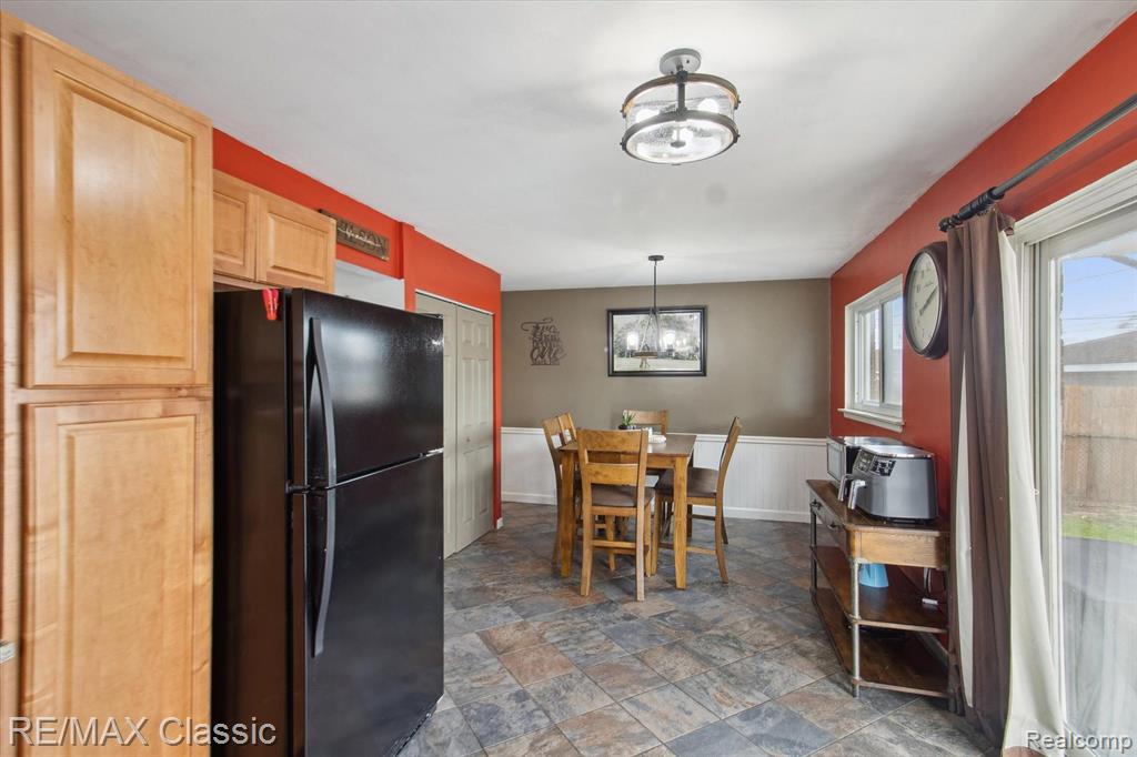 832 VAN SULL Street, Westland, MI — Photo 13
