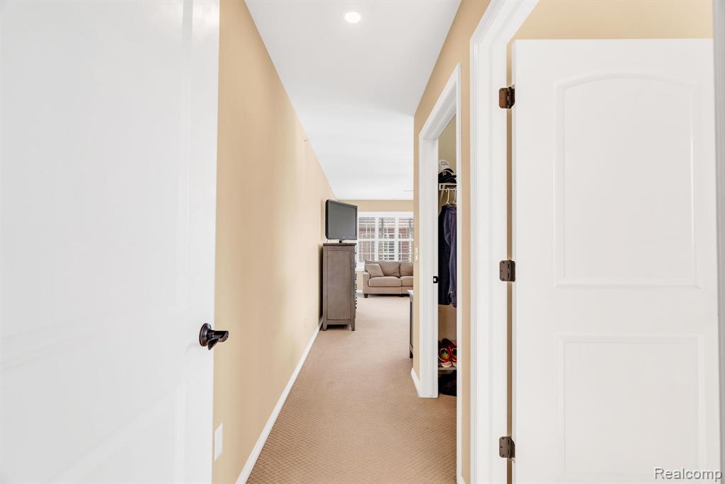 6985 BOULDER POINTE Drive, Washington, MI — Photo 22