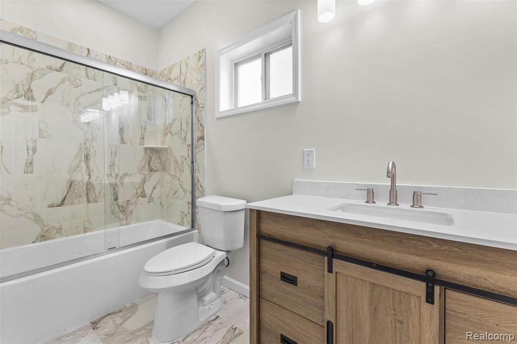 4833 Harding St, Dearborn Heights, MI 48125 — Photo 32
