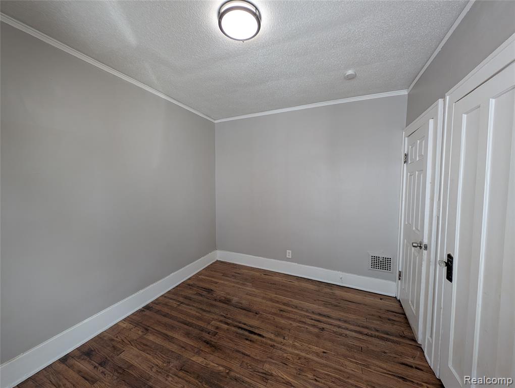 369 Newport Street, Detroit, MI, 48215