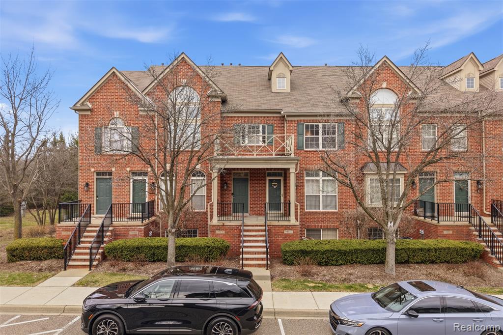 39478 Springwater Drive, Northville, MI 48168 — Photo 2