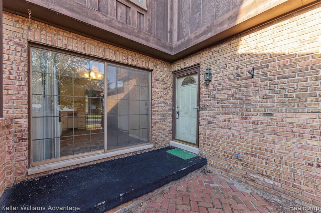 26692 Summerdale Drive, Southfield, MI 48033 — Photo 3