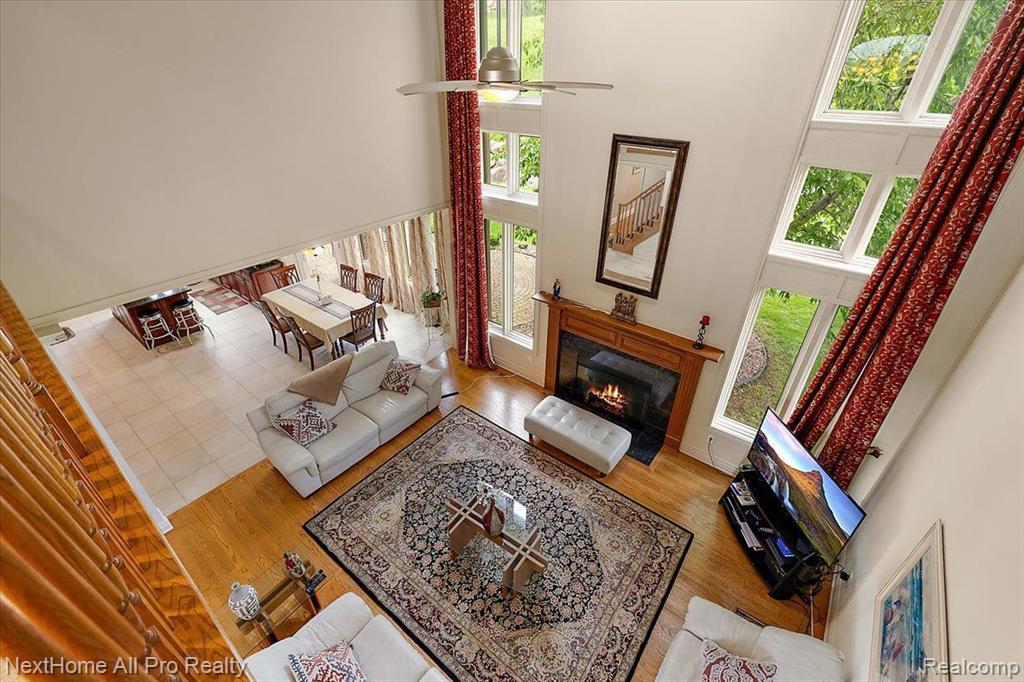 18730 MARBLE HEAD Drive, Northville, MI 48168 — Photo 35