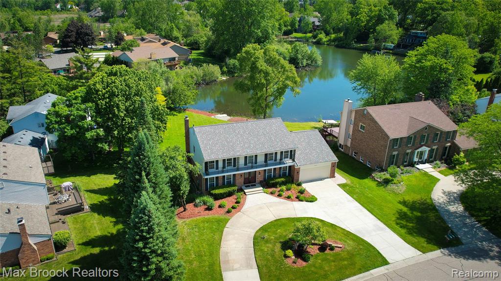 5415 White Hall Circle Circle, West Bloomfield, MI 48323 — Photo 2