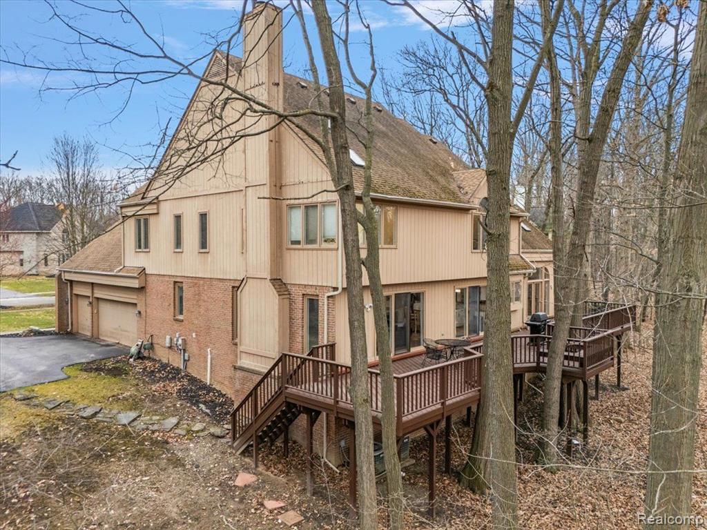 6988 LAKEMONT Circle, West Bloomfield, MI 48323 — Photo 3
