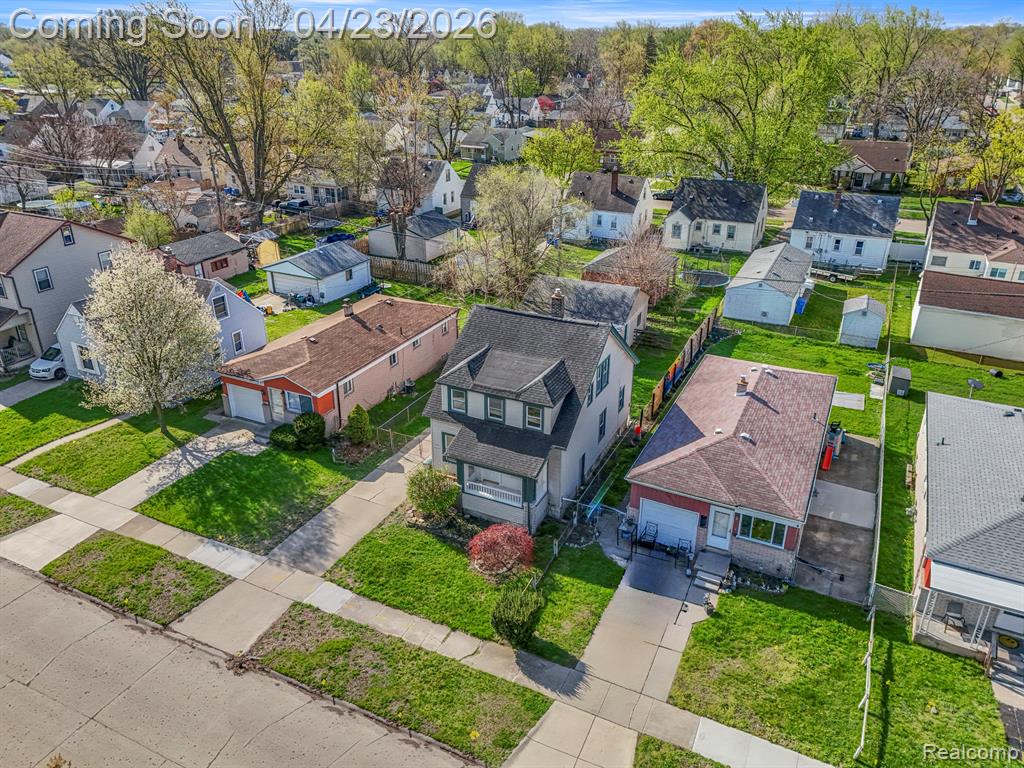 26045 Eton Avenue, Dearborn Heights, MI 48125 — Photo 5