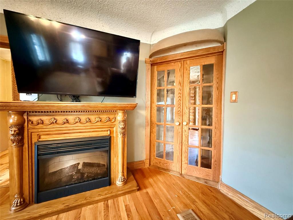 3194 S Vassar Road, Burton, MI 48519 — Photo 12