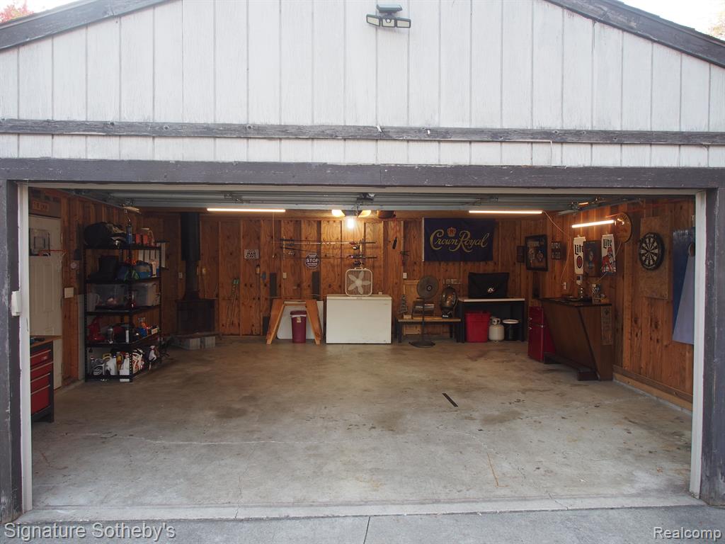 443 MARION Avenue, Waterford, MI 48328 — Photo 5