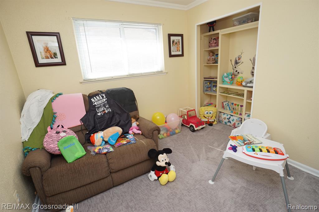 5863 BALFOUR Avenue, Allen Park, MI 48101 — Photo 19