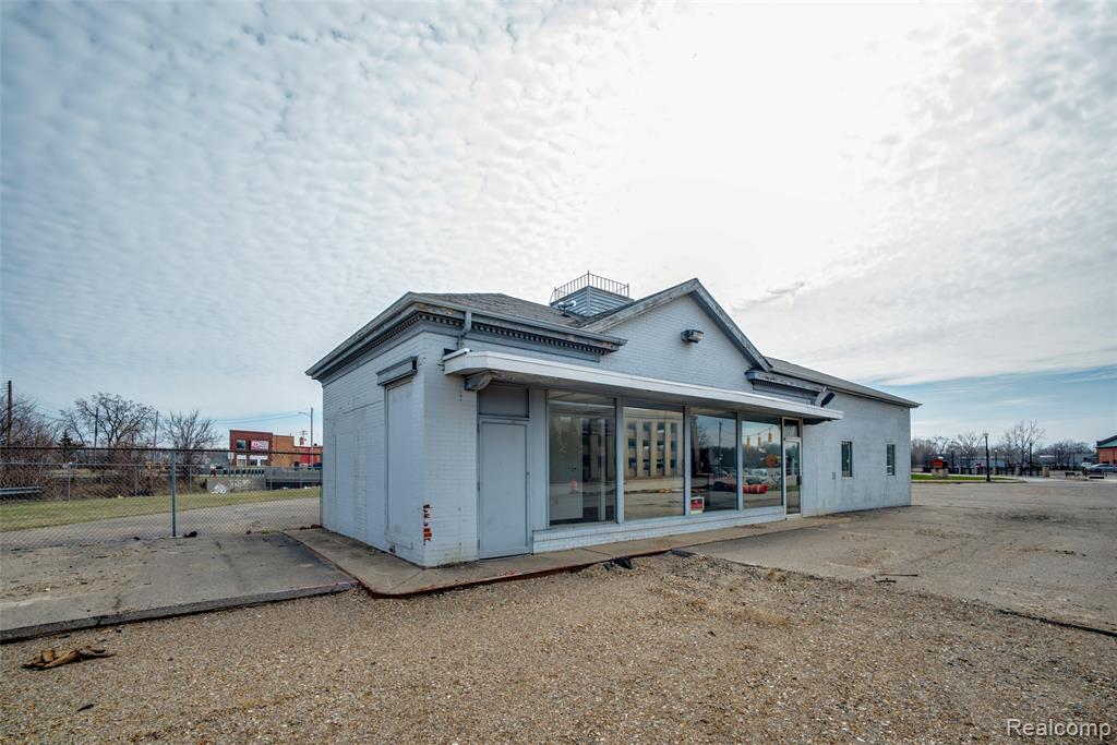 301 S Cooper Street - Photo 3