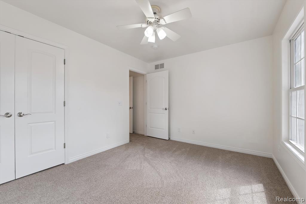 7127 Perry Lake Road, Clarkston, MI — Photo 24
