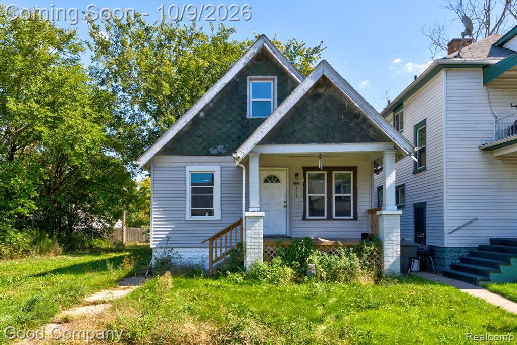 15488 Wildemere Street, Detroit, MI 48238