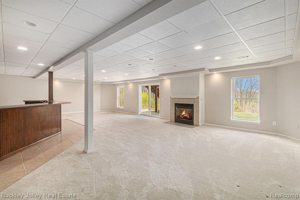 3736 VICKSBURG Way, Howell, MI 48843 — Photo 10