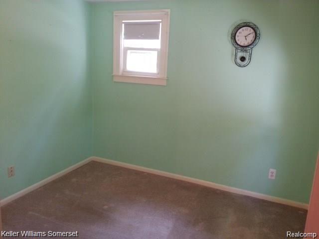 904 N MAPLE Avenue, Royal Oak, MI 48067 — Photo 12
