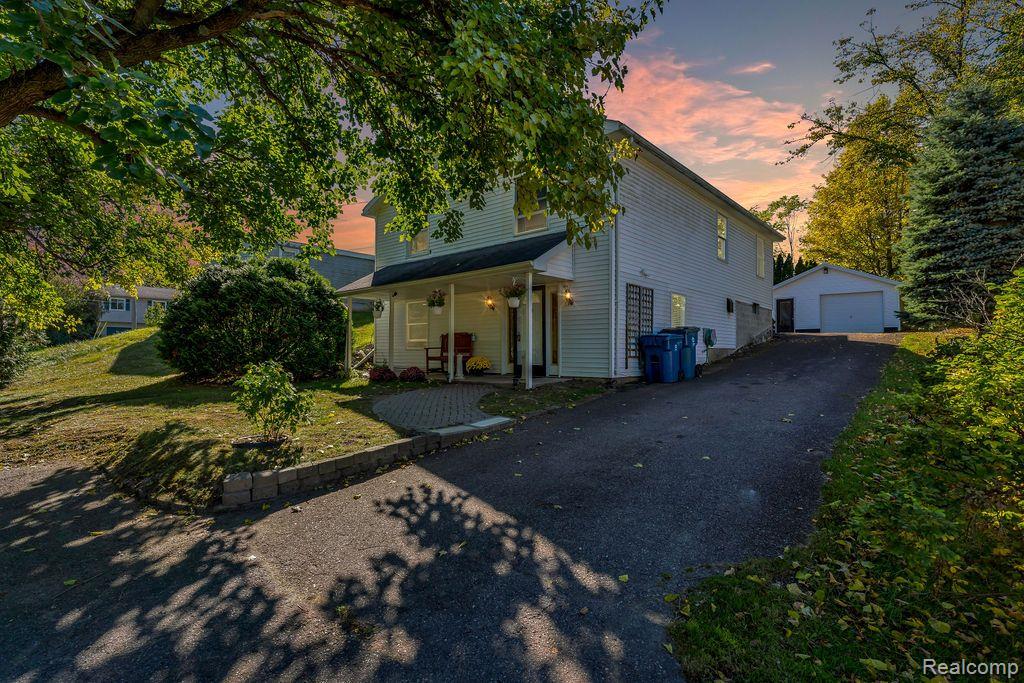 308 LEGRANDE Street, Holly, MI 48442 — front exterior