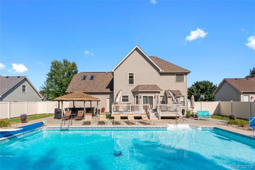 8316 N Port, Grand Blanc, MI 48439 — Photo 37