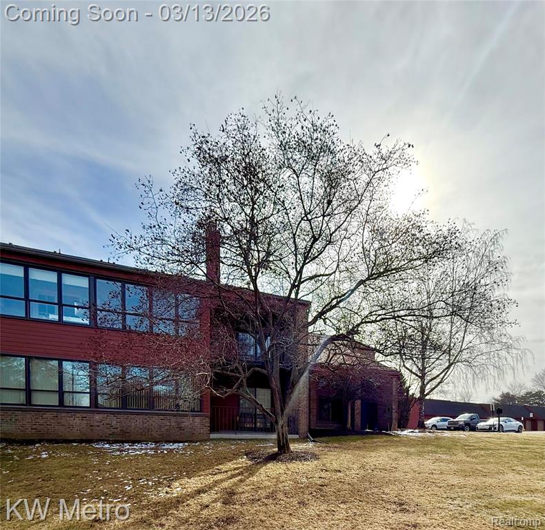 875 Greenview Court, Rochester Hills, MI 48307 — Photo 40
