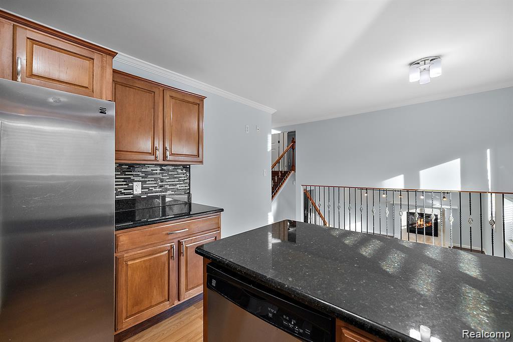 4058 Colonial Boulevard, Troy, MI 48085 — Photo 9