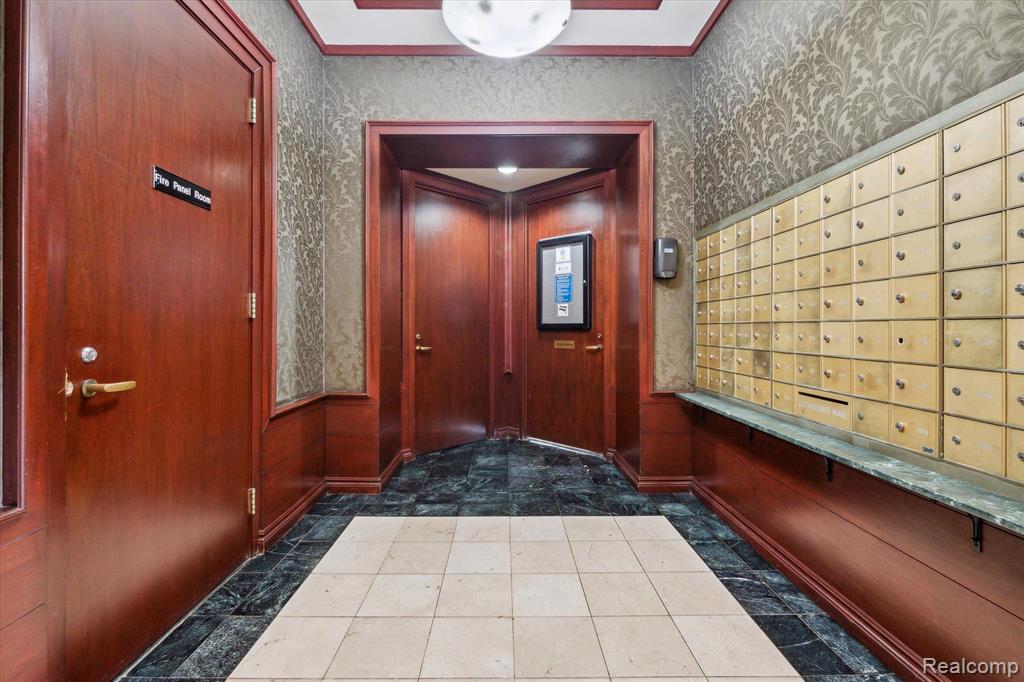 3320 SPINNAKER Lane, 74-14C, Detroit, MI 48207 — Photo 34