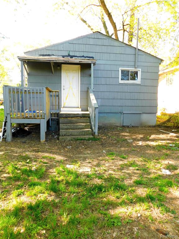 722 Barrie Avenue, Flint, MI 48507 — Photo 2