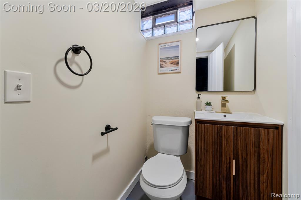 17220 W 13 Mile Road, Beverly Hills, MI 48025 — Photo 26