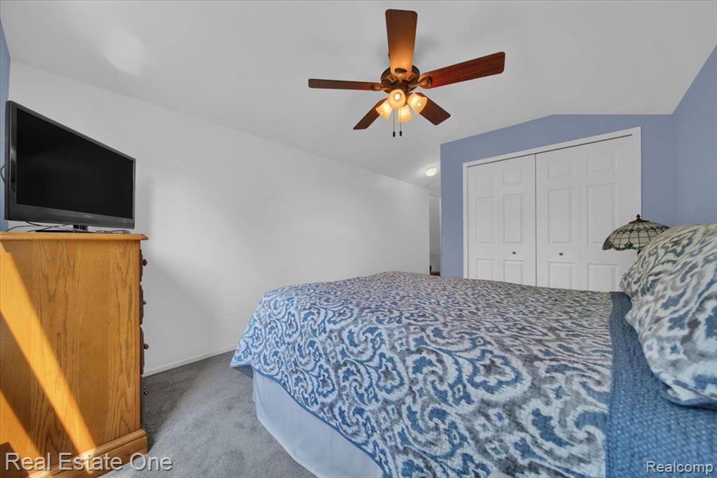 295 WINDING Brook, Commerce Twp, MI 48390 — Photo 25
