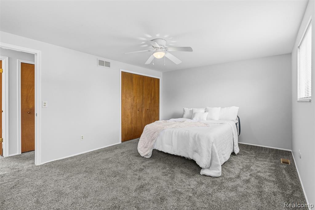 604 Luce Avenue, Flushing, MI 48433 — Photo 33