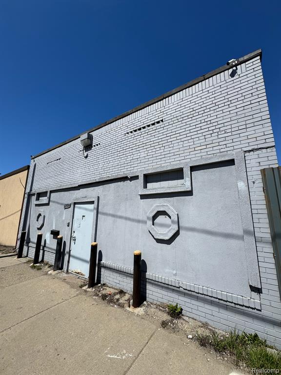 6827 E 7 MILE Road, Detroit, MI 48234 — Photo 4