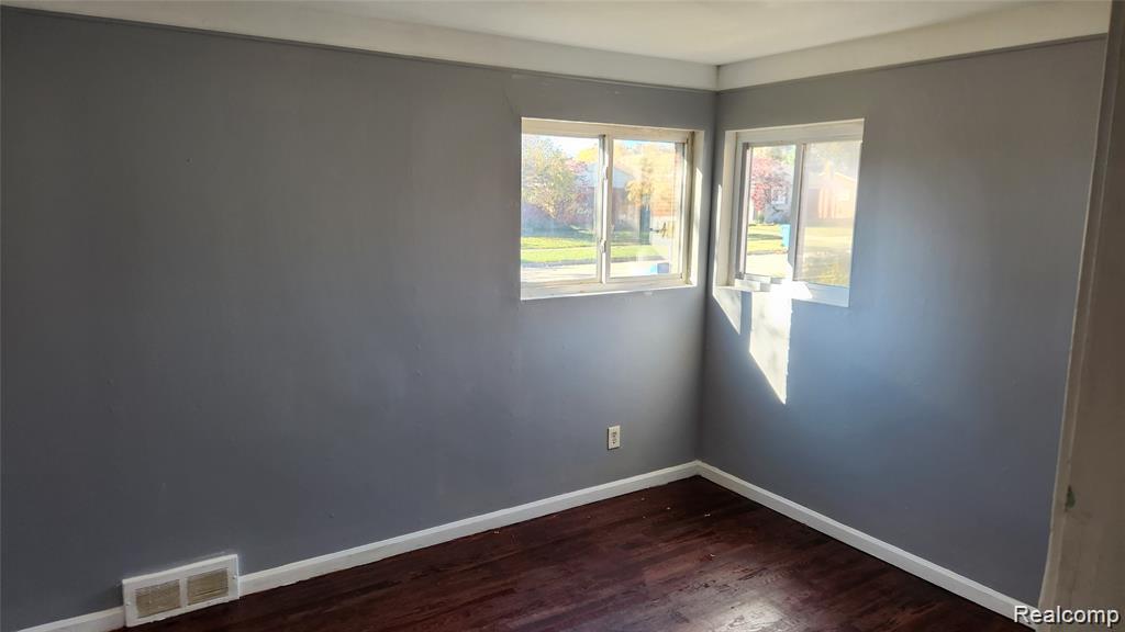 7720 Amboy Street, Dearborn Heights, MI 48127 — Photo 8