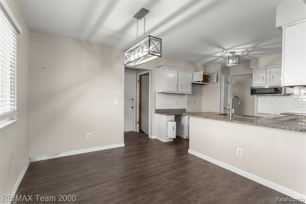 51547 SALVATORI Drive, Chesterfield, MI 48047 — Photo 13