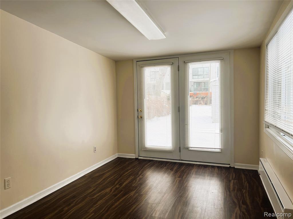 510 E Hudson Avenue, Royal Oak, MI 48067 — Photo 4