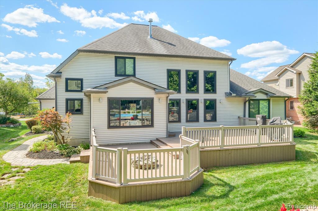 5239 Farmridge Lane, Grand Blanc, MI 48439 — Photo 84