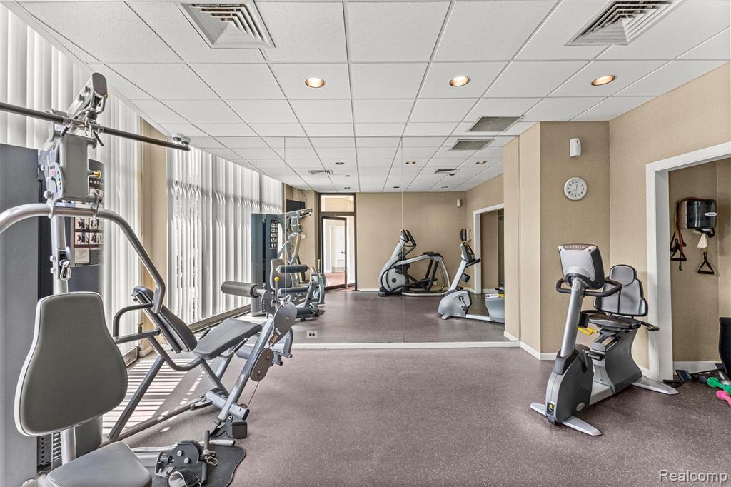 5000 Town Center, 1503, Southfield, MI 48075 — Photo 5