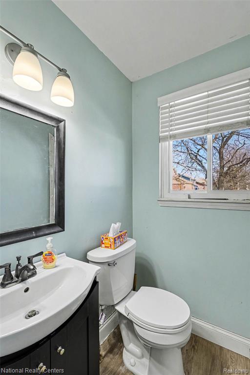 2510 Wenona Drive, Wixom, MI 48393 — Photo 12
