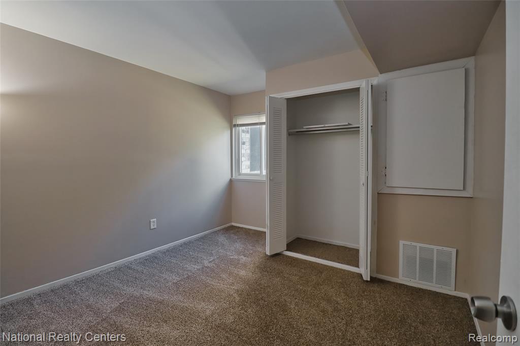 8711 Candlewood Trail, 5, Brighton, MI 48116 — Photo 16